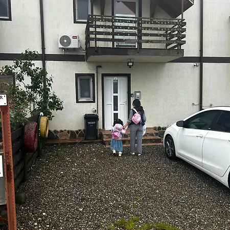 Jad - Luxury Villa's - A&c, Garden, Bbq & Playground