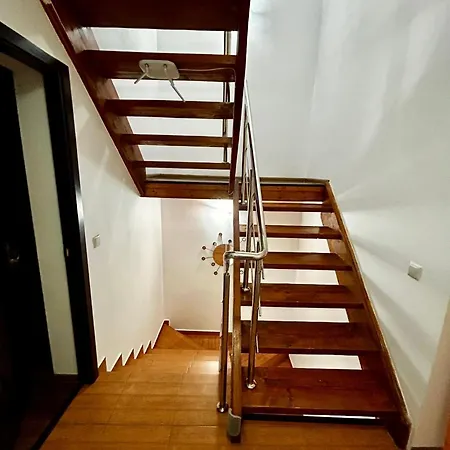 Вилла Jad - Luxury Villa's - A&c, Garden, Bbq & Playground Брашов