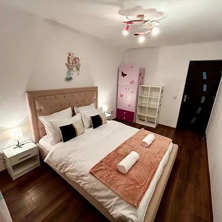 Jad - Luxury Villa's - A&c, Garden, Bbq & Playground