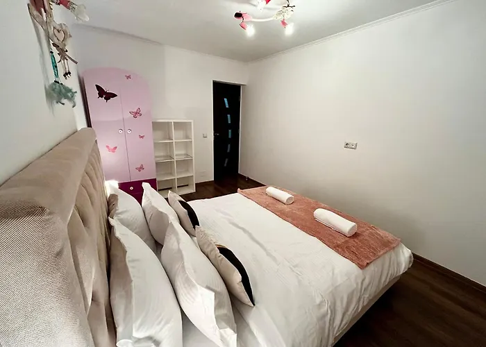 Jad - Luxury Villa's - A&c, Garden, Bbq & Playground Villa